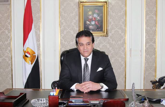 وزير التعليم العالى 