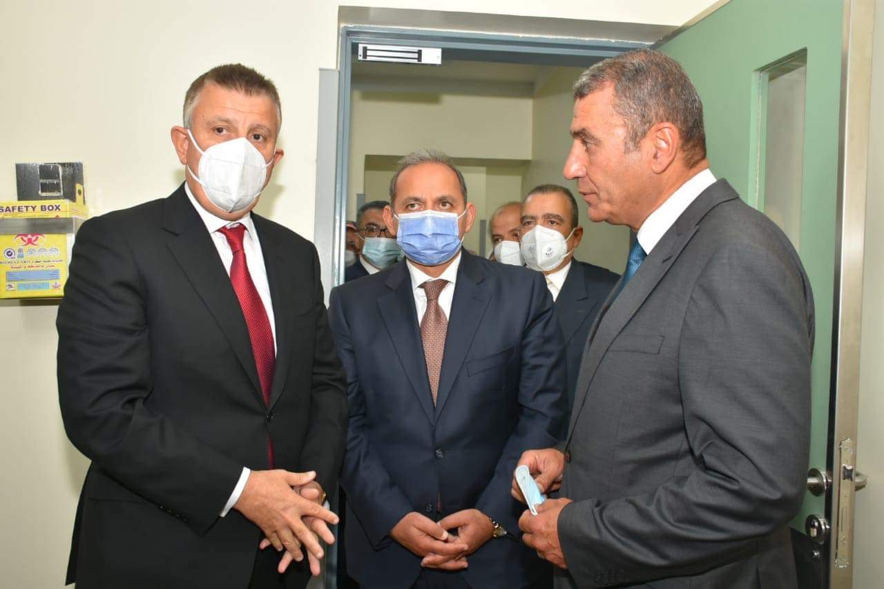 رئيس جامعة عين شمس