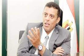 الدكتور محمد منظور عضو مجلس الشيوخ 
