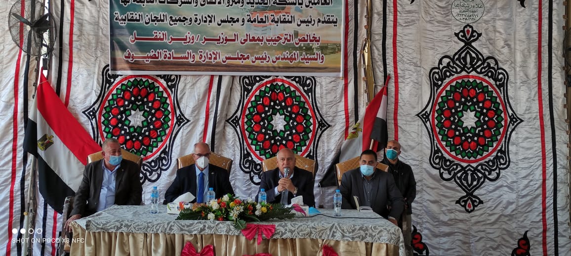 وزير النقل الإنسان لا يموت من الجوع أو قلة النوم 