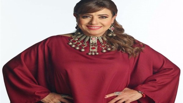 نشوى مصطفى