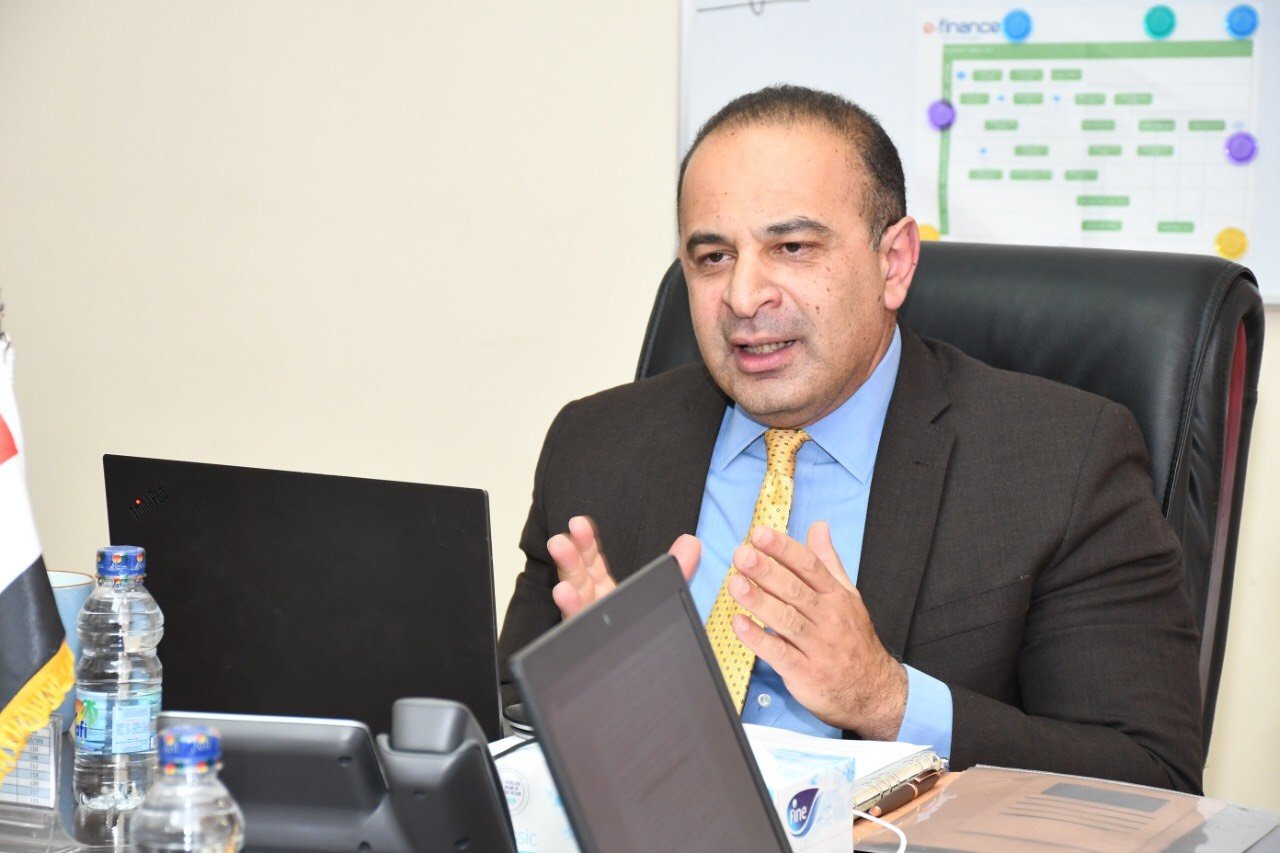 الدكتور أحمد كمالى نائب وزيرة التخطيط