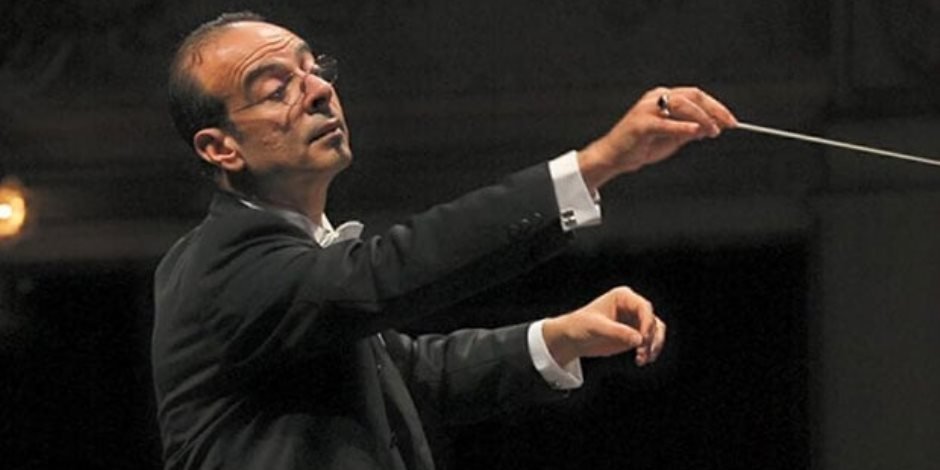 الموسيقار نادر عباسي ، مايسترو اوركسترا موكب المومياوات  الموسيقار نادر عباسي ، مايسترو اوركسترا موكب المومياوات