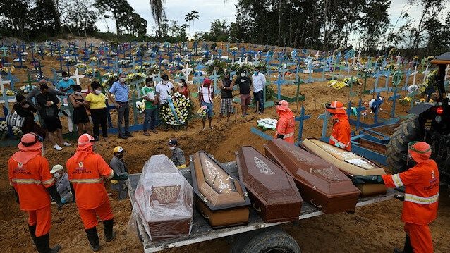 البرازيل تنبش القبور لإخلاء مساحة لضحايا كورونا