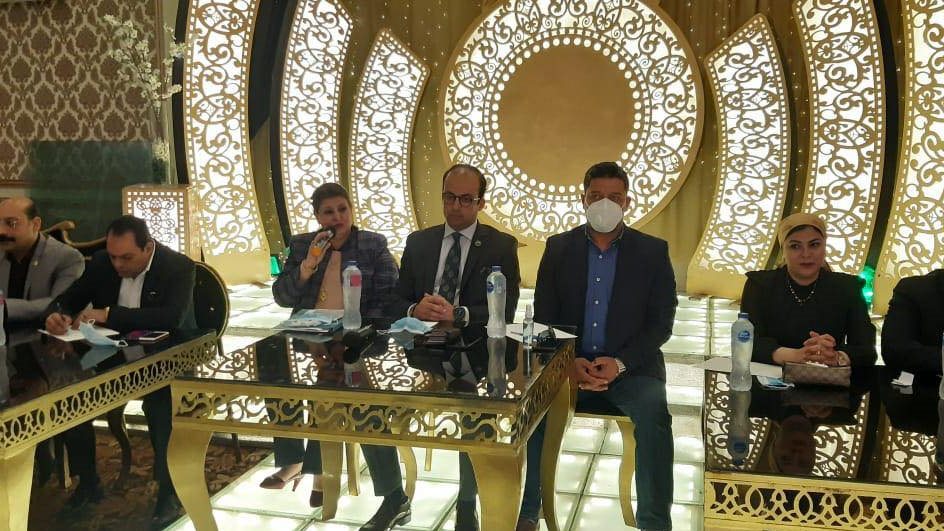 وفد النواب بالاسكندرية