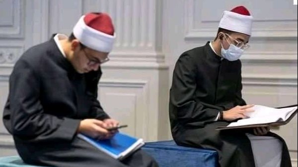 طلاب الازهر