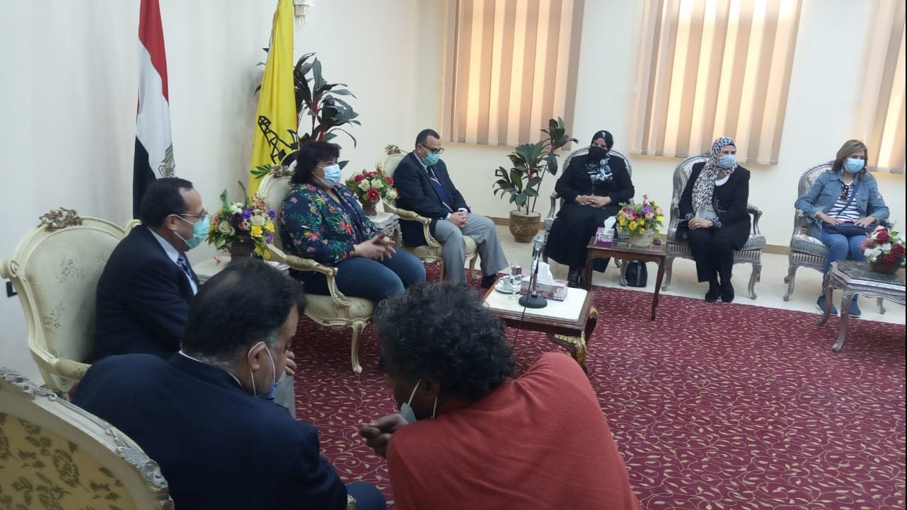محافظ شمال سيناء يستقبل وزيرة الثقافة