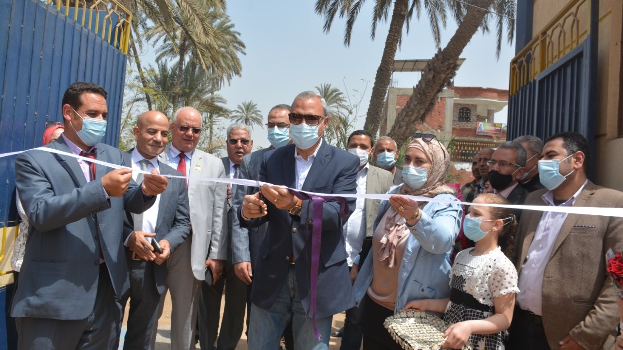 محافظ القليوبية يفتتح 5 مدارس