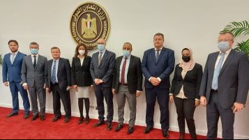 اللقاء