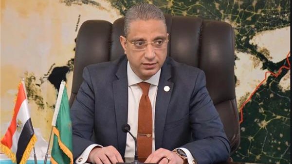  الدكتور أحمد الأنصاري محافظ الفيوم