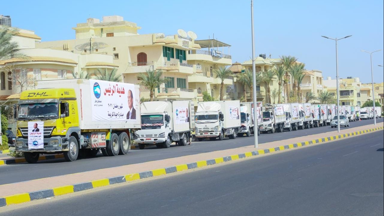 20 الف حقيبة غذائية ضمن قوافل حزب مستقبل وطن بالبحر الاحمر