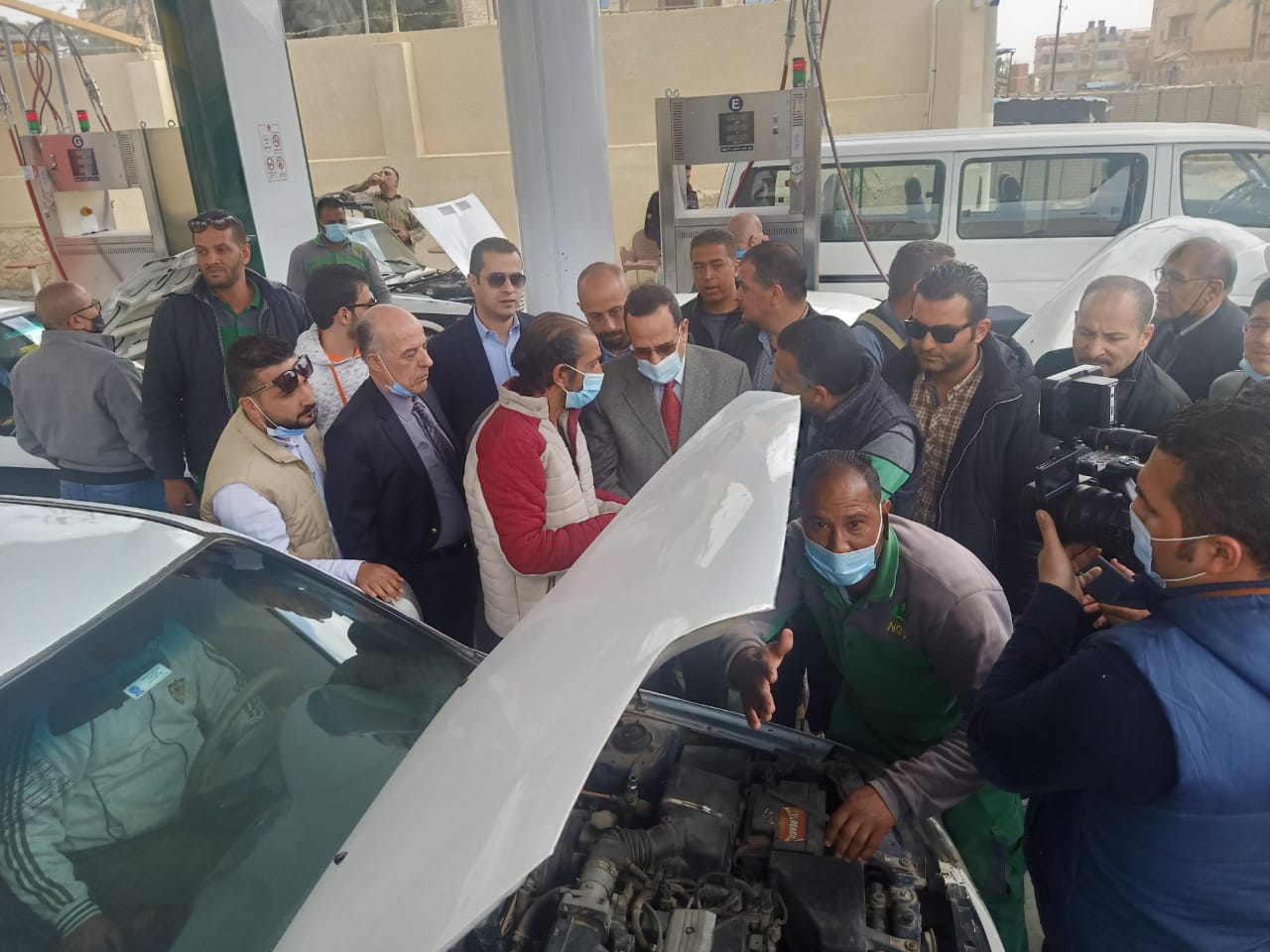افتتاح محطة لتزويد السيارات بالغاز بالعريش 