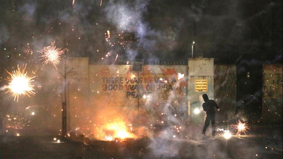 عنف واسع في أيرلندا الشمالية