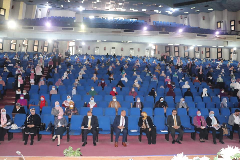 الملتقى التوظيفي لصيدلة بنات الأزهر
