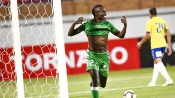 الأوغندي إيمانويل أوكوي 