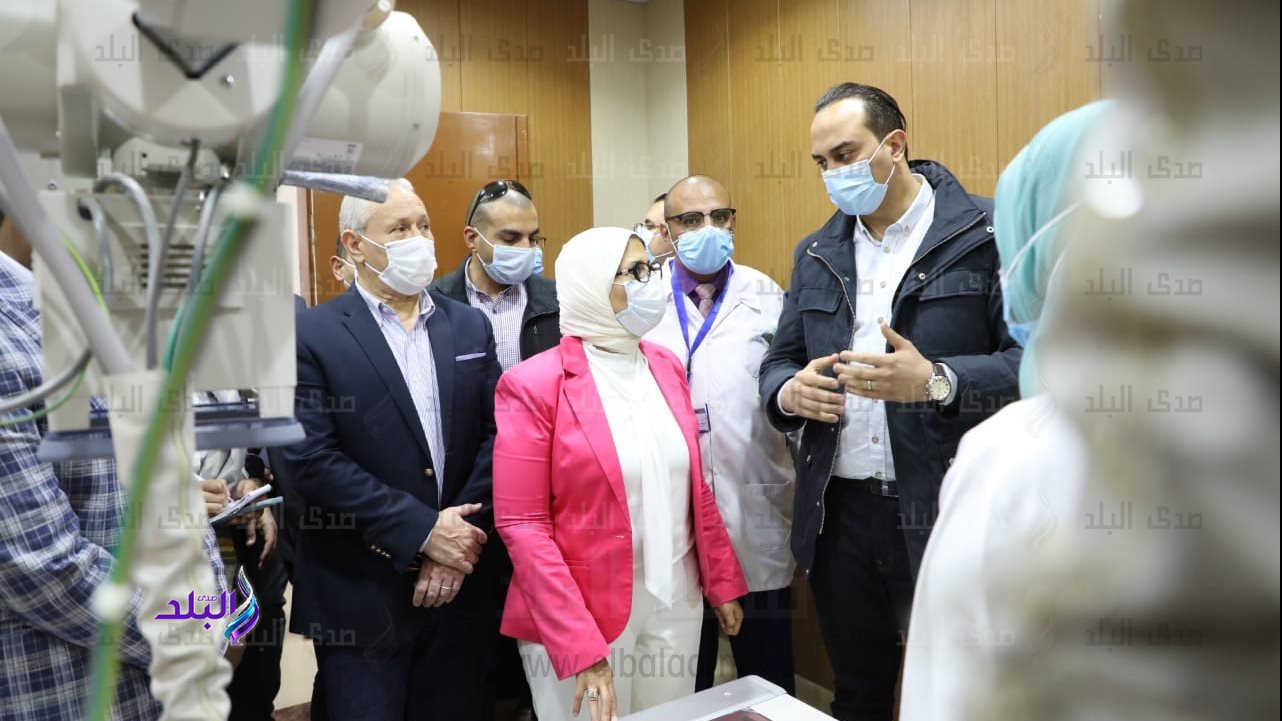 وزيرة الصحة تتفقد مستشفي الطود