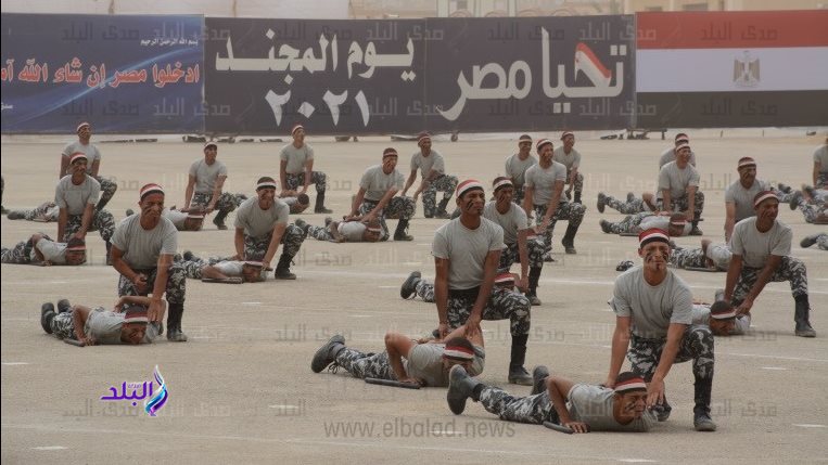 عروض قتالية بمناسبة يوم المجند 