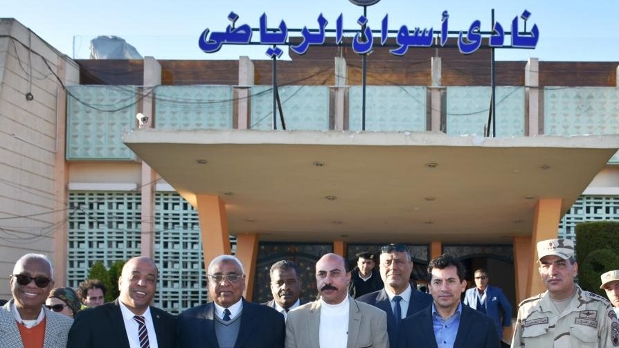 محافظ اسوان