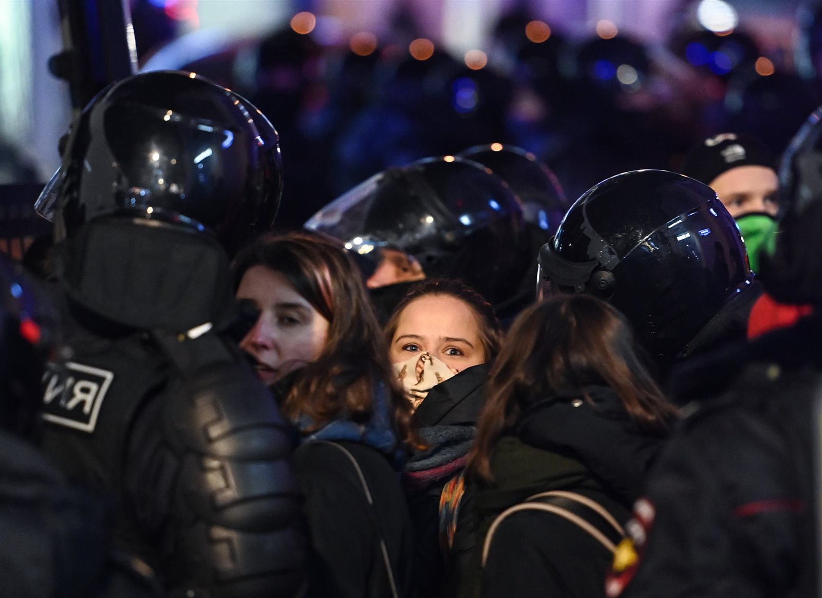 روسيا تطرد دبلوماسيين بولنديين 