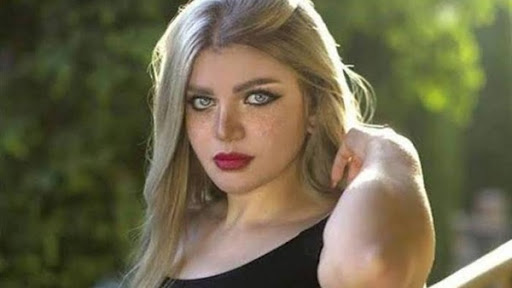 الفنانة ياسمين الخطيب