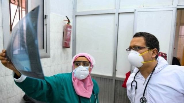 عقوبة الاعتداء على الأطياء