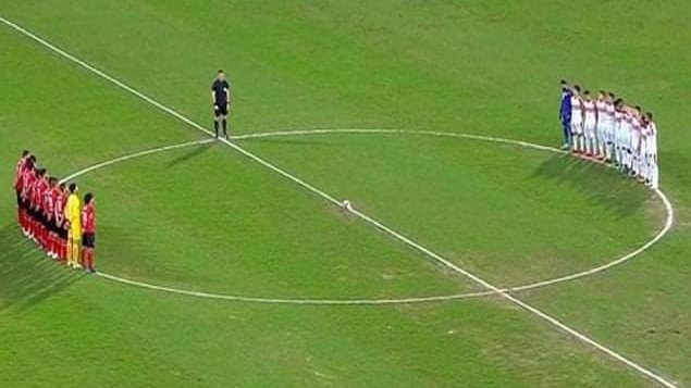 لقاء سابق بين الأهلي والزمالك