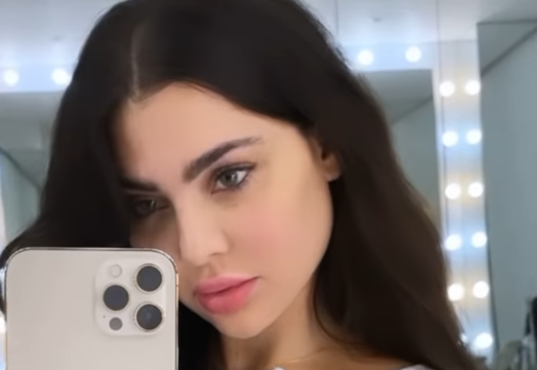 اللبنانية قمر