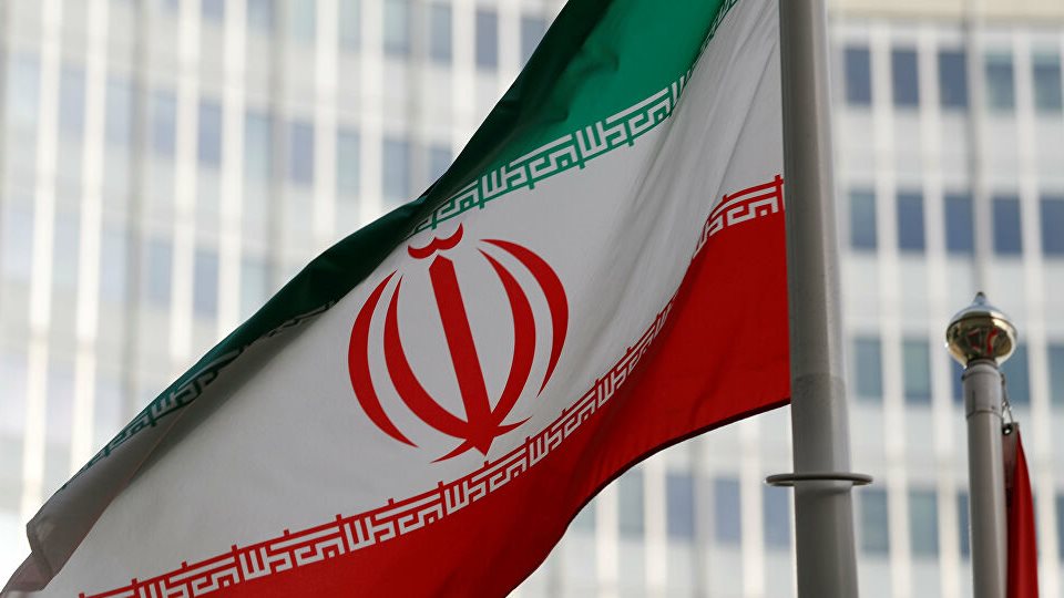 علم إيران