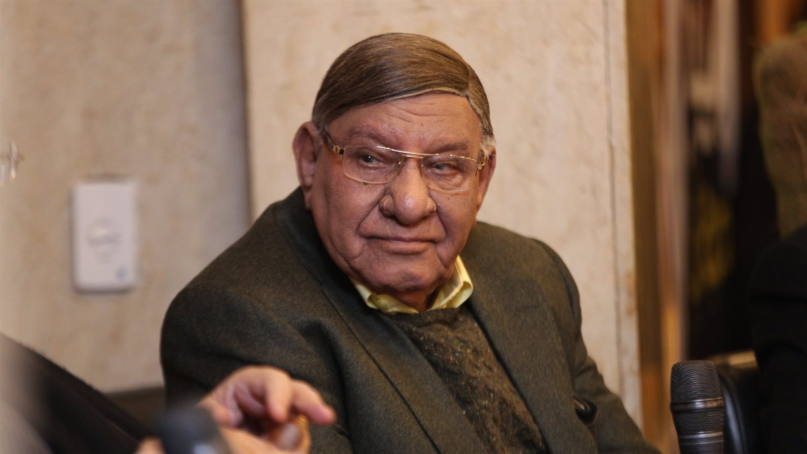 مفيد فوزي 