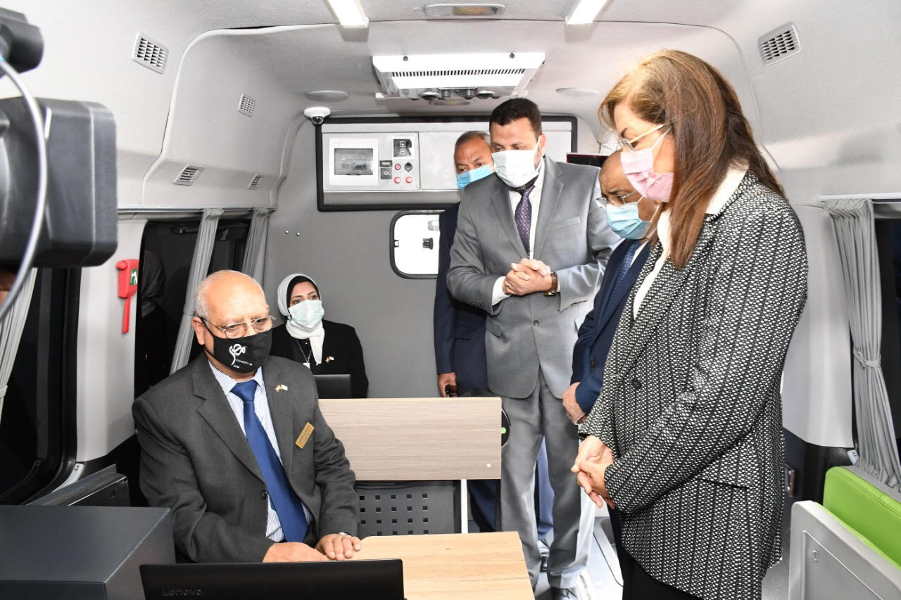 المراكز التكنولوجية المتنقلة