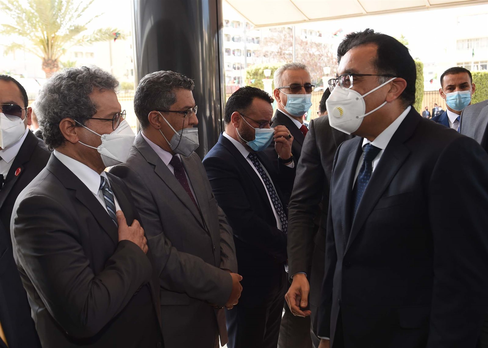 رئيس الوزراء يزور ليبيا