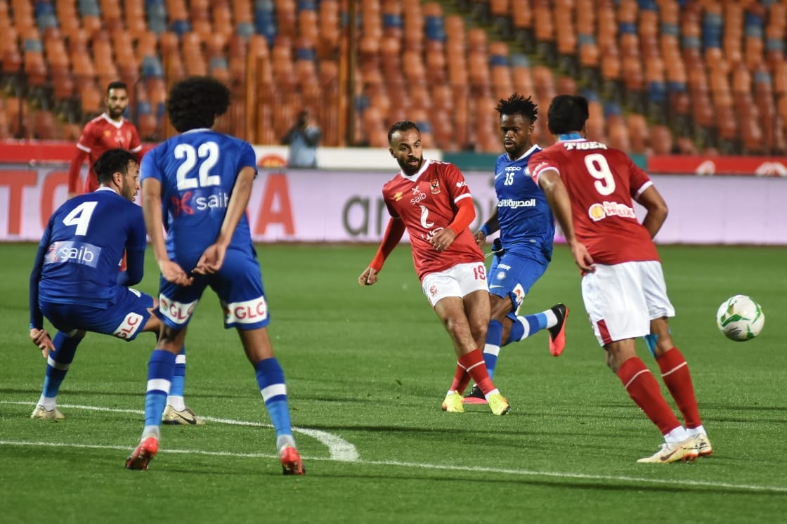 الأهلي وسموحة 