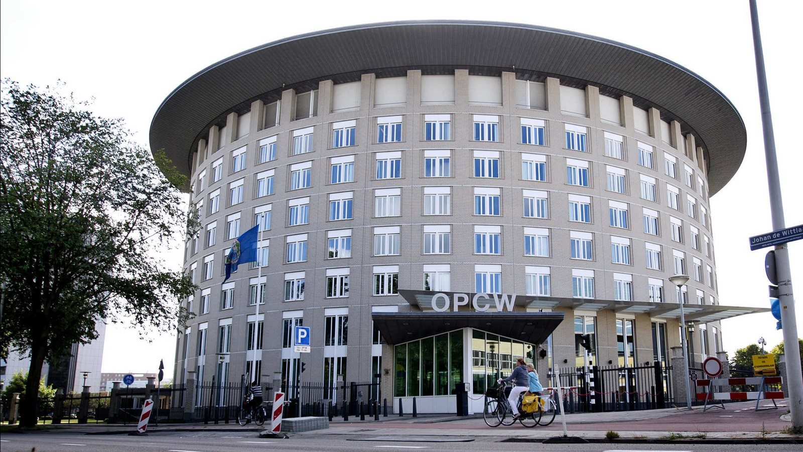 منظمة حظر الأسلحة الكيميائية تبحث فرض عقوبات ضد سوريا