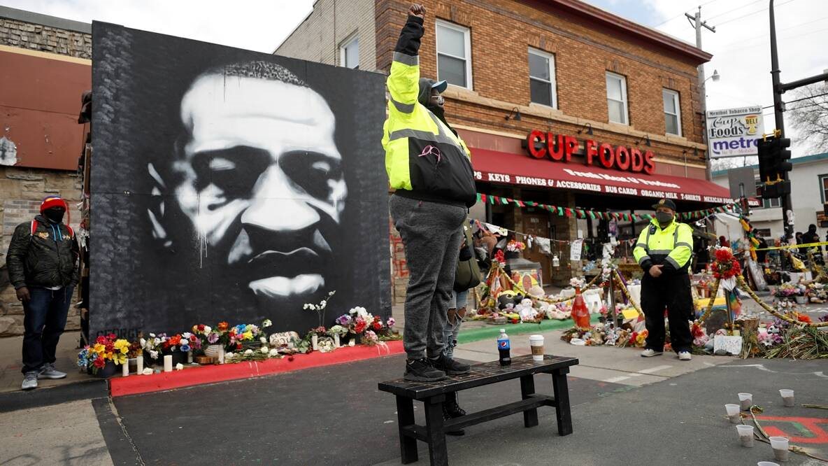 شقيق جورج فلويد يعلق على إدانة الشرطي ديريك شوفين في القضية