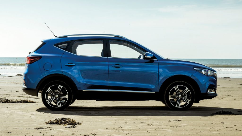 بالأسعار .. مقارنة بين أوبل كروس لاند و MG ZS موديل 2021|صور