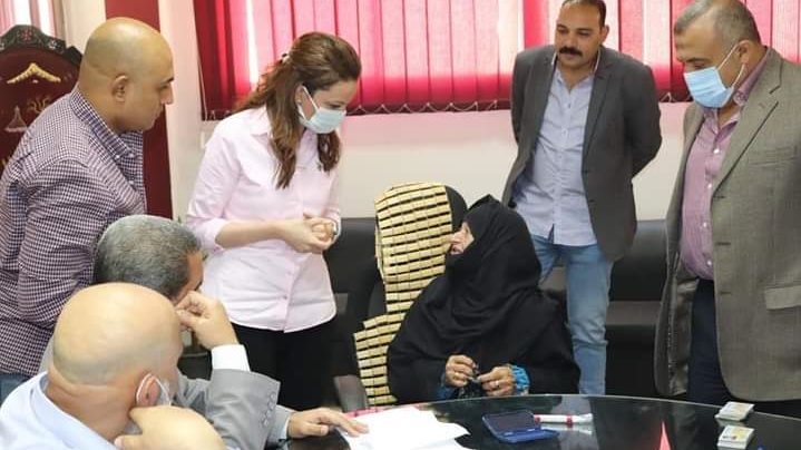 توقيع عقود الوحدات الجديدة 