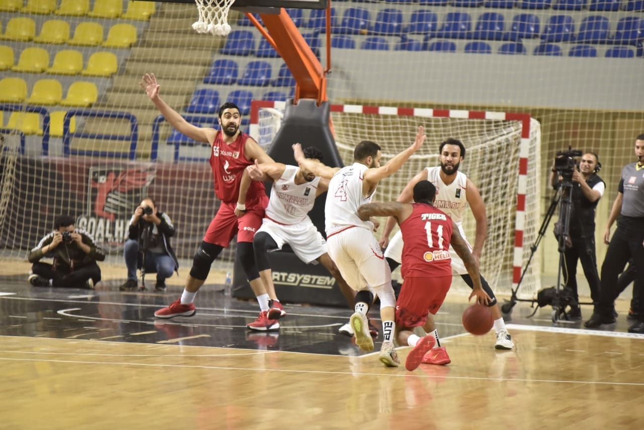 لقاء الزمالك والأهلي