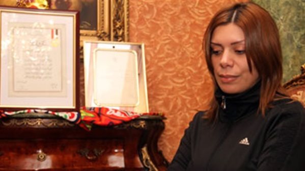  رشا زوجة الشهيد محمد مبروك 