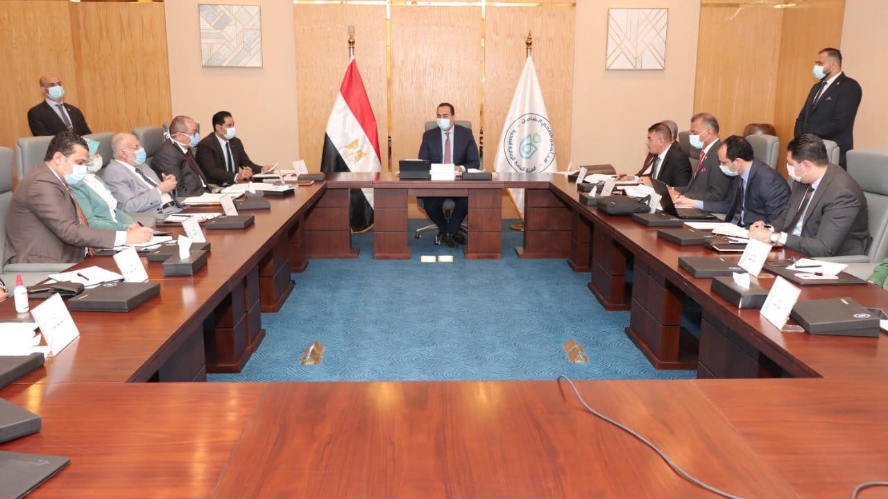 إطلاق أسماء شهداء الأطقم الطبية بكورونا على الوحدات العاملين