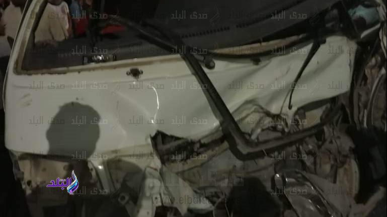 تصادم سيارة بجرار زراعي بالأقصر 
