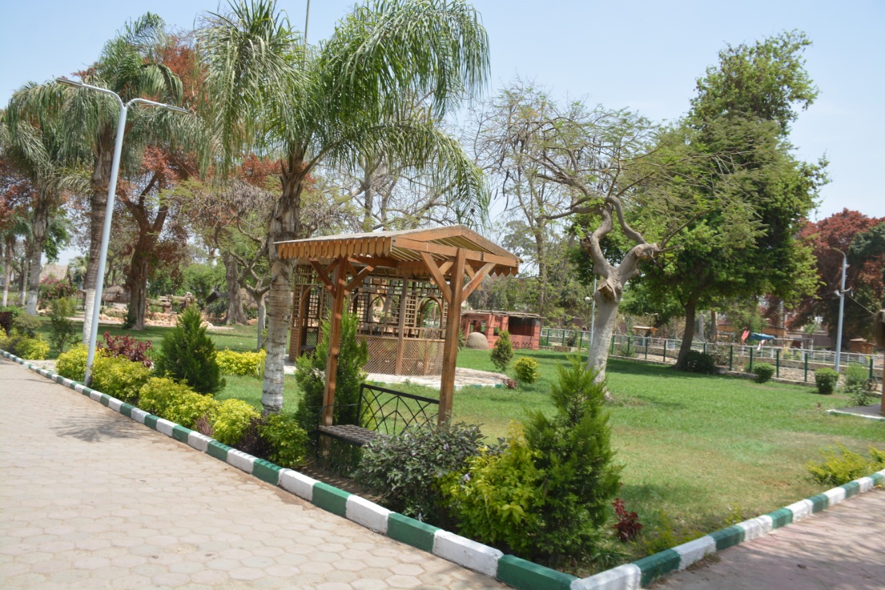 حدائق القناطر