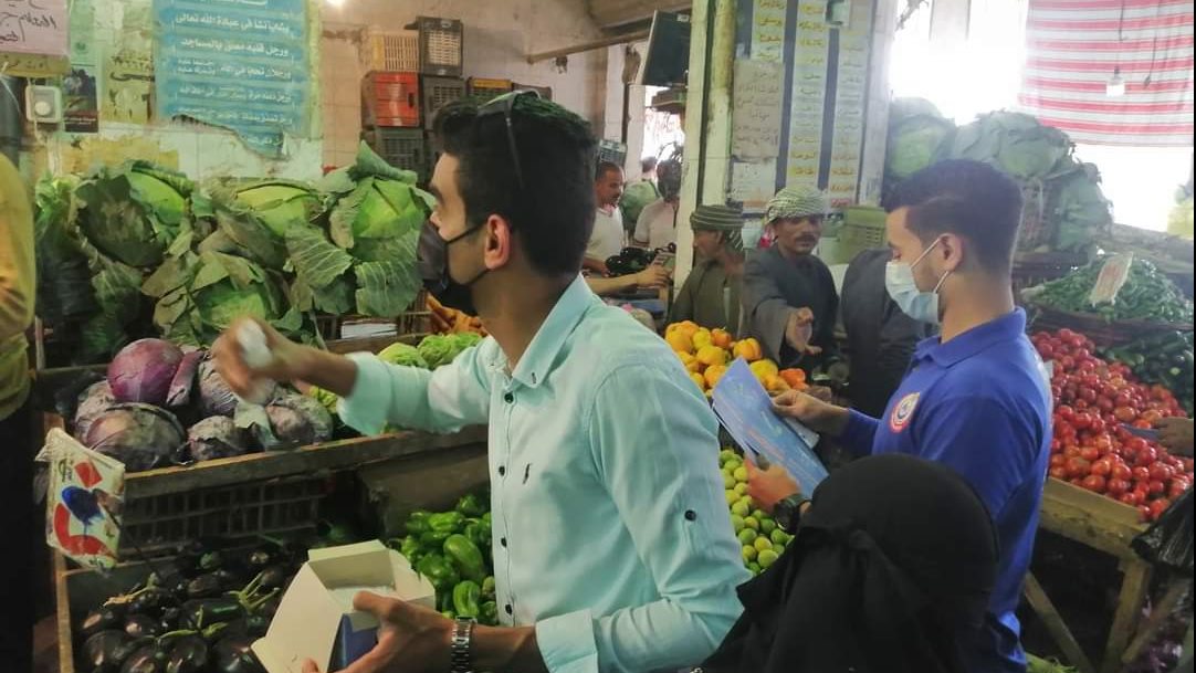 متابعة إغلاق المحلات التجارية في سيناء 