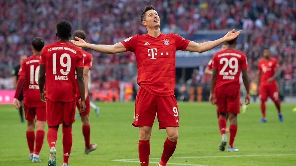 روبرت ليفاندوفسكي نجم بايرن ميونخ