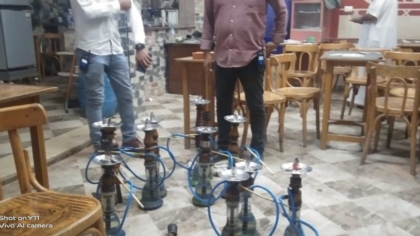 الجملات على المقاهي 