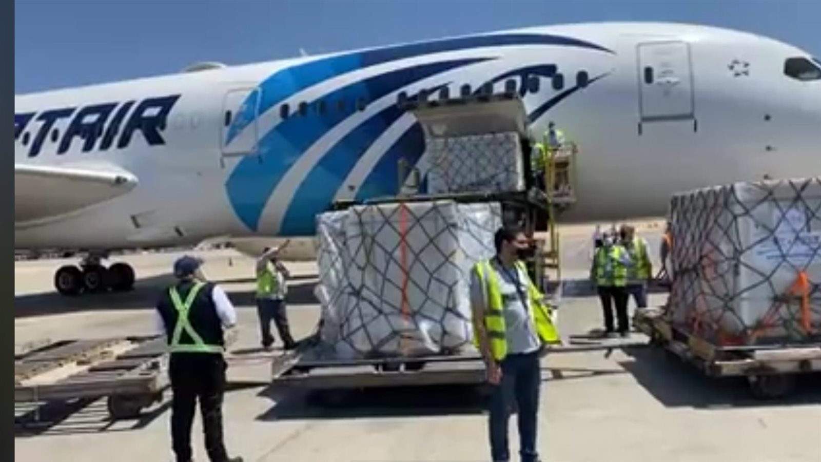 استقبال نصف مليون جرعه من سينوفارم الصيني 