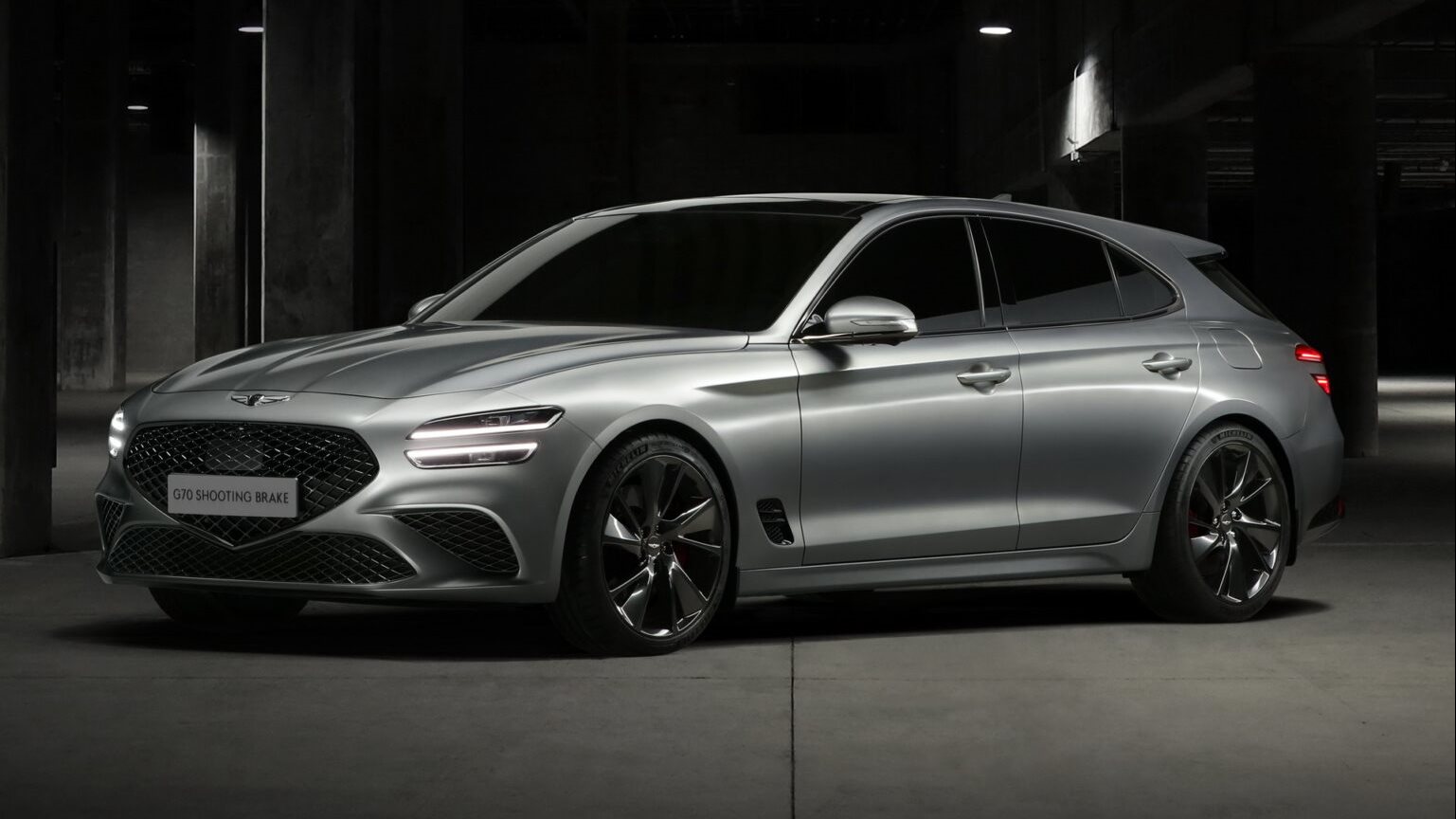  جينيسيس genesis G70 