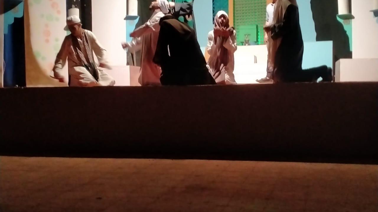 العرض المسرحي حدوتة آخر الليل