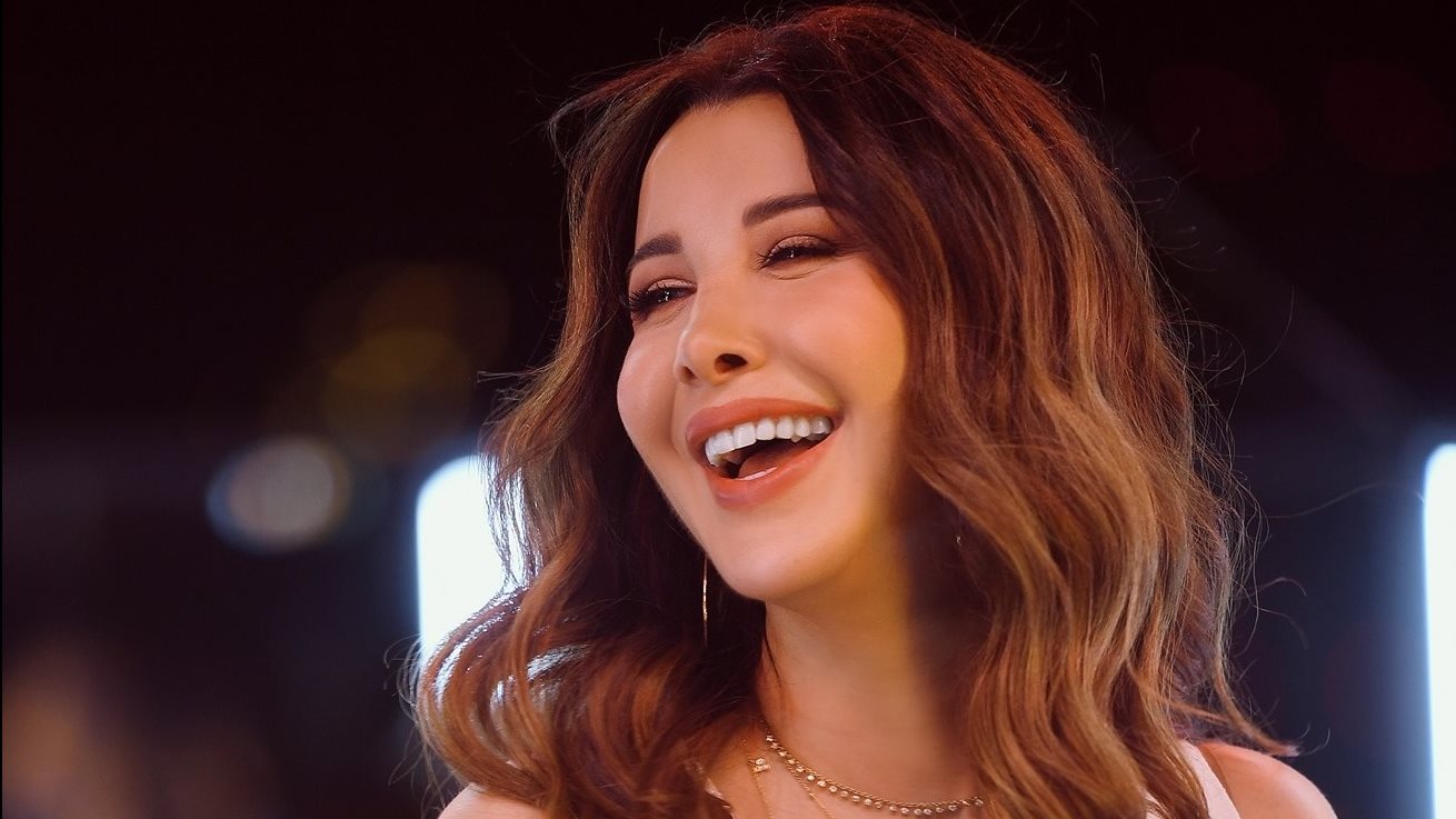 الفنانة نانسى عجرم 