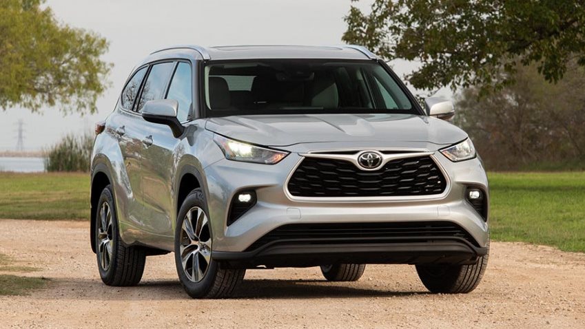 نظرة شاملة عن تويوتا هاي لاندر موديل 2021 داخل السوق السعودي