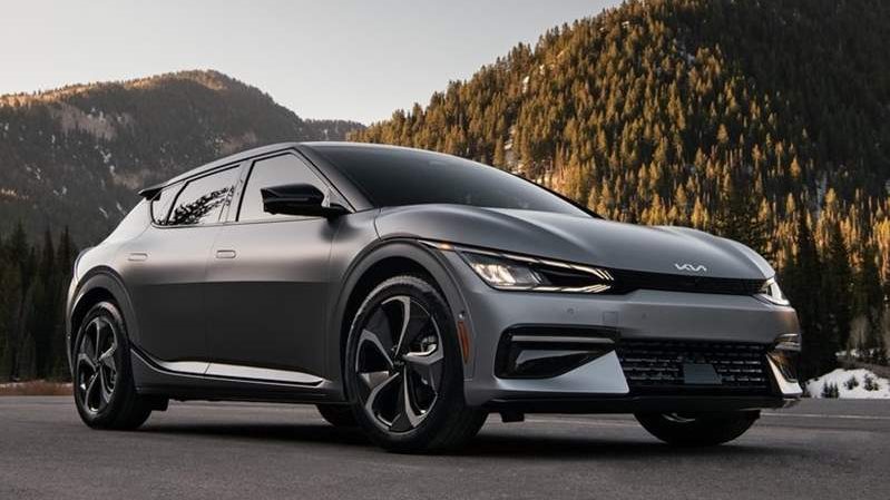 EV6 موديل 2022